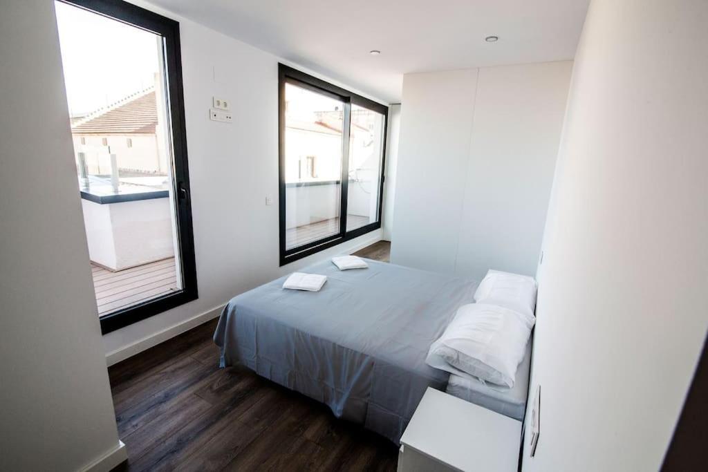 Apartamento Atico Con Terraza En El Centro De Reus Exterior foto